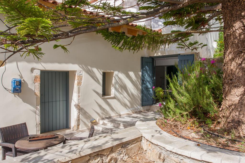 Hostal Chorio House Platanias Vrísai Exterior foto